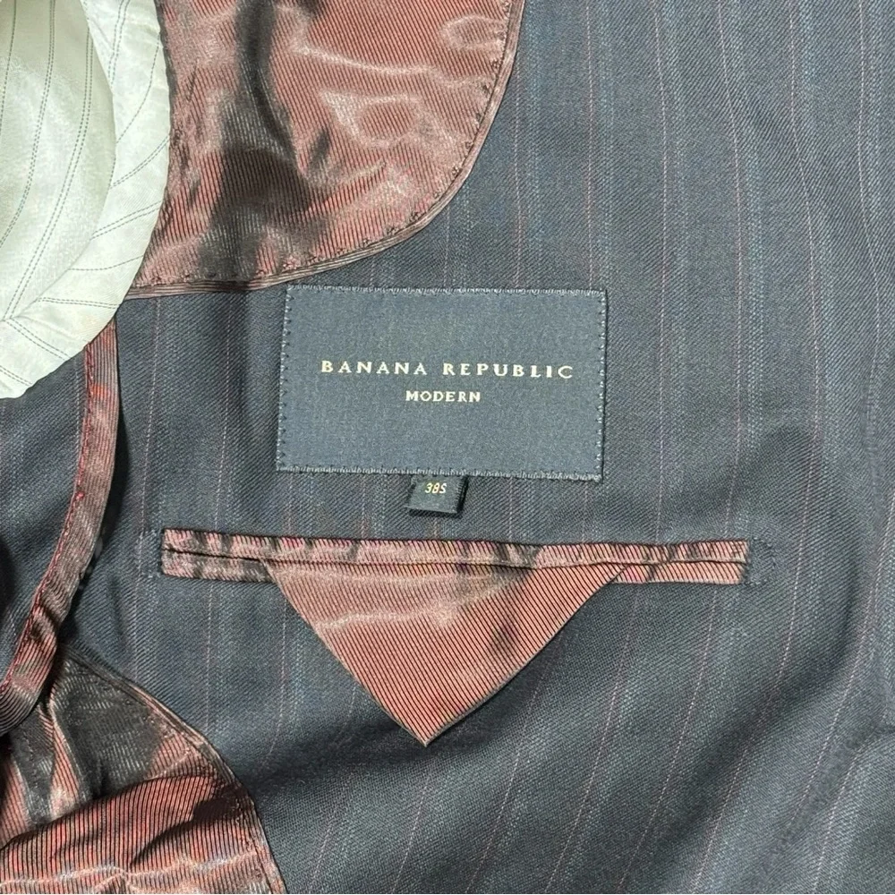 Banana Republic Modern Fit Pinstripe Jacket Mens Sz 38S 3 Button Grey Blue‎